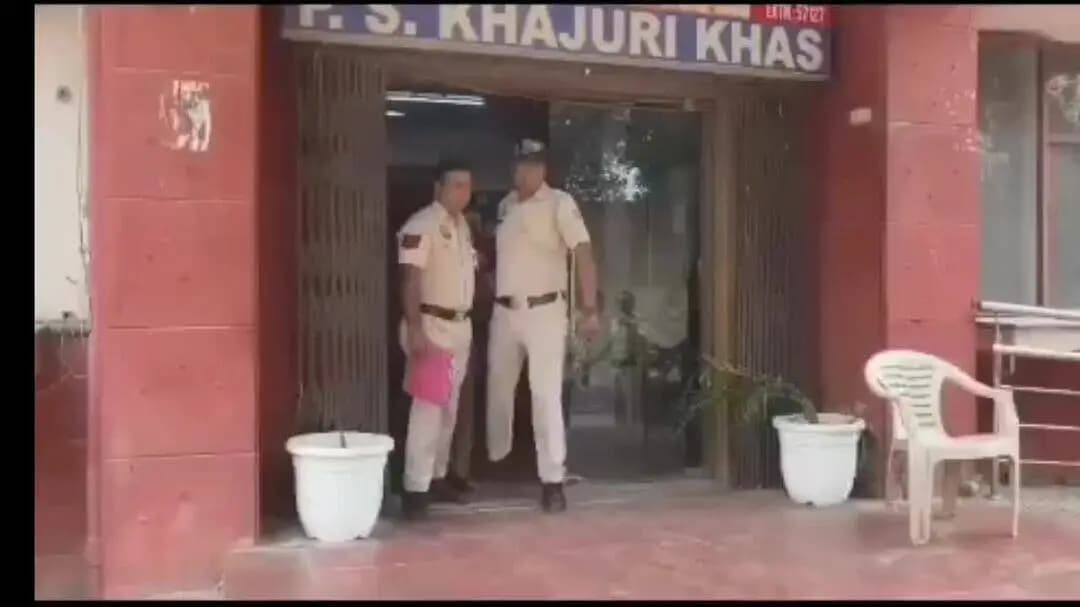 यमुना विहार: खजूरी खास थाना पुलिस ने एक बदमाश को किया गिरफ्तार