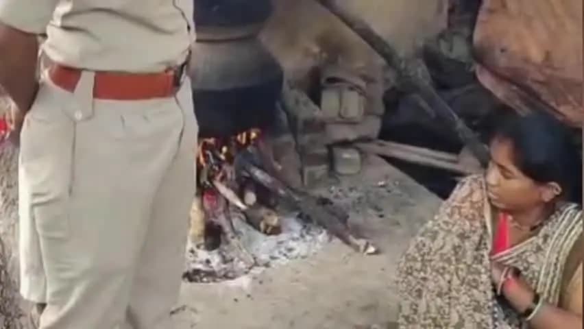बालाघाट: जोधीटोला और पायली में आबकारी विभाग की कार्रवाई: 690 किलो लाहन, 22 लीटर अवैध हाथभट्टी मदिरा जब्त