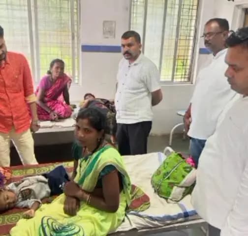 बैहर: सोनगुड्डा, बिठली व बिरसा में प्रभावित परिवारों के लिए स्वास्थ्य केंद्रों में राशन सामग्री का वितरण