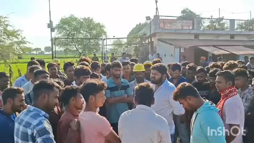बेमेतरा: रामपुरा गांव में बालाजी स्पंज आयरन फैक्टरी के मजदूरों ने हड़ताल की, मजदूरी बढ़ाने और सुरक्षा उपकरण की मांग की