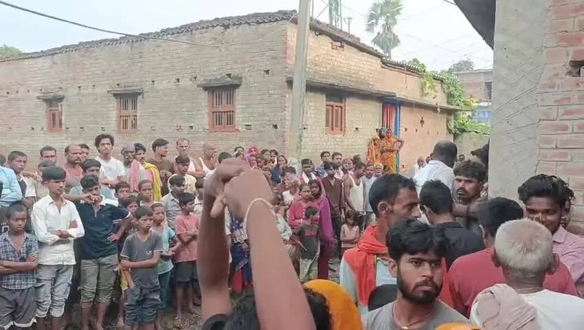 पिपराही: शिवहर में युवक की प्रेम प्रसंग को लेकर पिटाई कर हत्या, पुलिस ने शव कब्जे में लिया
