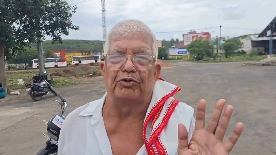 छोटे किसानों के लिए वरदान बनी पीएम किसान सम्मान निधि!" 🌾🇮🇳
गढ़ाकोटा के प्रगतिशील किसान आर.के. तिवारी जी ने प्रधानमंत्री श्री नरेंद्र मोदी जी का आभार व्यक्त करते हुए कहा कि इस योजना से देश के छोटे किसानों को बहुआयामी और बड़ा लाभ मिल रहा है।
अन्नदाता के सशक्तिकरण के लिए धन्यवाद माननीय प्रधानमंत्री जी!
#jansamparkMP #sagar