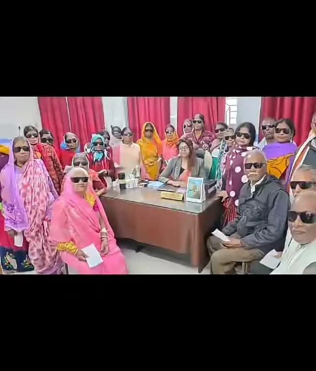 जिला अस्पताल में रोज 15 से 20 मोतियाबिंद के ऑपरेशन, मरीजों को मिल रही नई रोशनी
दो नेत्र रोग विशेषज्ञों के आपसी समन्वय से नियमित सर्जरी और ओपीडी सेवाएं जारी
