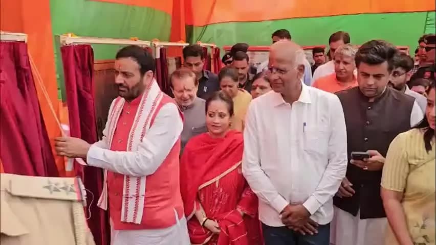 महेंद्रगढ़: महेंद्रगढ़ में सीएम सैनी ने 135 करोड़ 82 लाख रुपये की परियोजनाओं का उद्घाटन व शिलान्यास किया