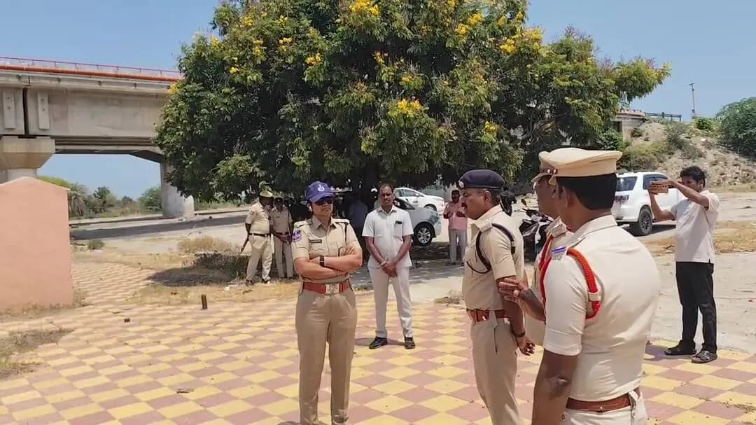 వనపర్తి: రంగాపూర్ కృష్ణానది తీరంలో గణేష్ నిమజ్జన ఏర్పాట్లపై ఎస్పీ సునితా రెడ్డి సమీక్ష