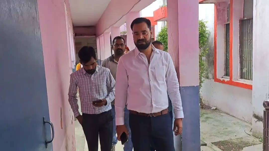 भिनगा: सीएचसी सिरसिया में डॉक्टरों की बड़ी अनुपस्थिति, प्रशासन ने जांच का आदेश दिया