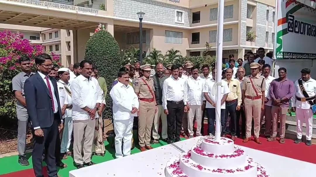 వనపర్తి: వనపర్తిలో ఘనంగా ప్రజాపాలన దినోత్సవం: లక్ష్యాలను వివరించిన చీఫ్ విప్ పట్నం మహేందర్ రెడ్డి