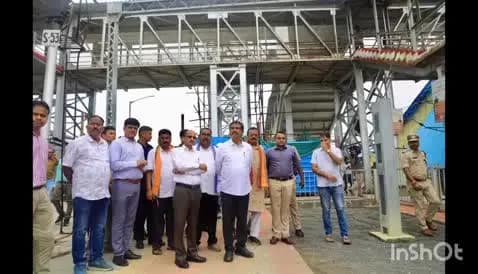 ରେଙ୍ଗାଲି: ଭାରତ ସରକାରଙ୍କ ‘ଅମୃତ ଭାରତ ଷ୍ଟେସନ ଯୋଜନା’ ରେ ସମ୍ବଲପୁର ଜଙ୍କସନ୍, ହୀରାକୁଦ ଏବଂ ସମ୍ବଲପୁର ସିଟି ରେଳ ଷ୍ଟେସନ ପରିଦର୍ଶନ କଲେ ସାଂସଦ