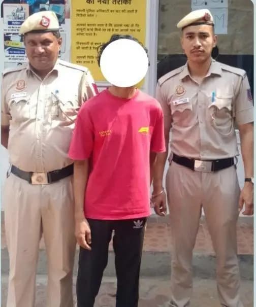 कालकाजी: दिल्ली में चाकू हमला: शहीन बाग पुलिस ने आरोपी को चार आपराधिक केसों के साथ गिरफ्तार किया
