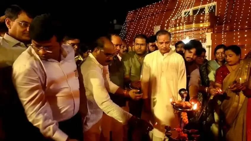 प्रधानमंत्री श्री नरेन्द्र मोदी के जन्मदिवस के अवसर पर सेवा संकल्प अभियान के अंतर्गत आयोजित आशीर्वाद का दीया प्रज्वलन समारोह।
#AshirwadKaDiya
#HappyBdayPMModi