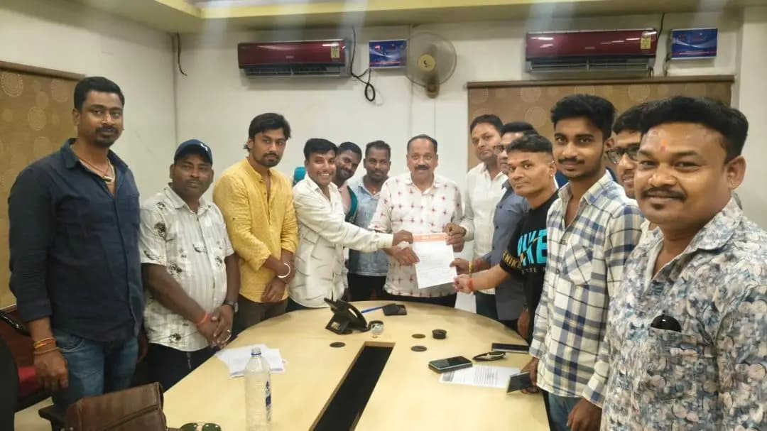 କଟକ ପୌରାଞ୍ଚଳ: କଟକ ଭସାଣ ଯାତ୍ରା ପାଇଁ କେଧା ଏମ୍ସିଏନ୍ ଓସି ବାବଦ ଦୁଇ ହଜାର ଟଙ୍କା ନିଶୁଳ୍କ କରିବା ଦାବି