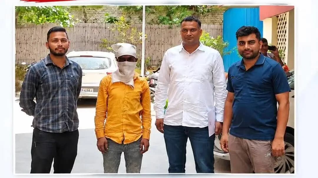 गोकलपुरी में आर्म्स एक्ट का फरार आरोपी गिरफ्तार, PO घोषित था