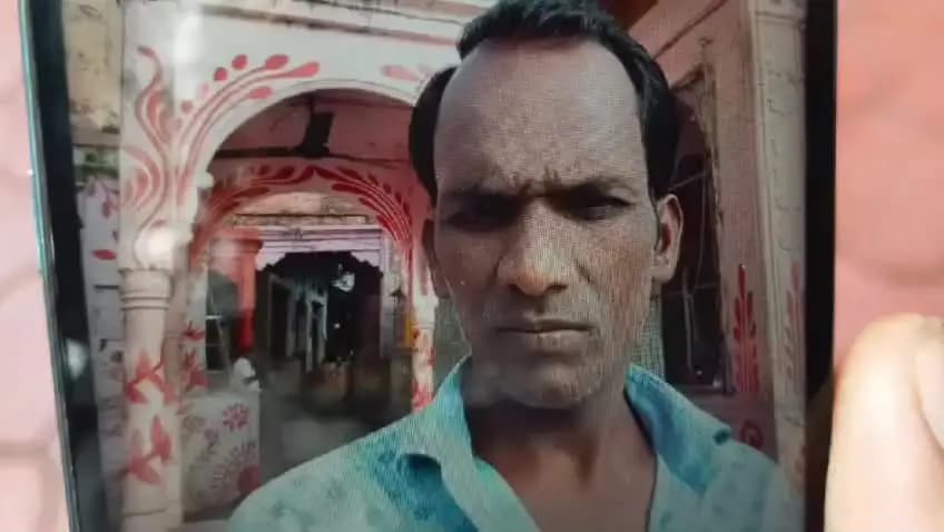 गुना नगर: श्रीराम कॉलोनी रोड़ पर व्यक्ति का शव मिला, फैली सनसनी; पत्नी बोली- तीन दिन से मायके में थी, पुलिस जांच में जुटी