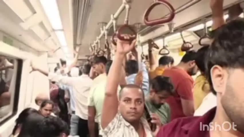 करावल नगर: DTC चालकों की हड़ताल चौथे दिन भी जारी, मेट्रो में 82 लाख यात्रियों का रिकॉर्ड