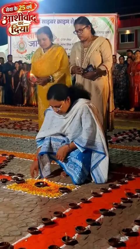 अंतिमोदय का लक्ष्य अटल हमारा,
25 वर्षों के सेवा भाव से जला दिया हमारा ।"
#bjp #sevasankalpabhiyan #chhattisgarh