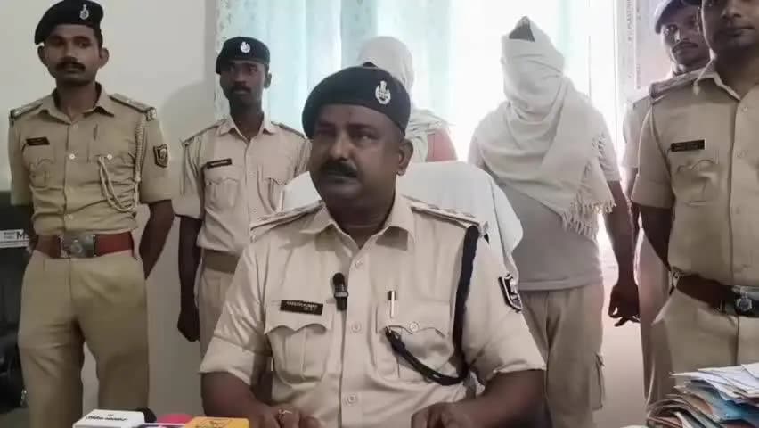 नाथनगर: रामपुर खुर्द में 49 ग्राम ब्राउन शुगर के साथ ड्रग्स माफिया पिता-पुत्र गिरफ्तार, स्कॉर्पियो जब्त