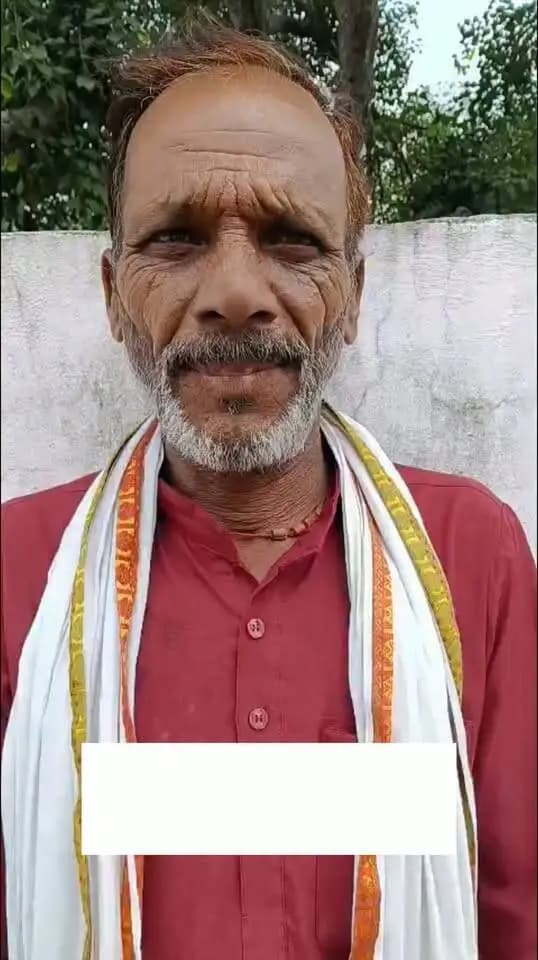 किसान सम्मान निधि से खेती को मिला आर्थिक संबल
ग्राम थरेट निवासी किसान श्री दिलीप कुमार शर्मा बताते हैं कि प्रधानमंत्री किसान सम्मान निधि एवं मुख्यमंत्री किसान कल्याण योजना से मिलने वाली सहायता खेती की आवश्यकताओं को पूरा करने में उपयोगी साबित हो रही है।
समय पर मिलने वाली आर्थिक सहायता से खेती की लागत संबंधी जरूरतों में सहूलियत मिल रही है और आर्थिक दबाव भी कम हो रहा है।
Dr Mohan Yadav
CM Madhya Pradesh
Jansampark Madhya Pradesh
#Datia #CMMadhyaPradesh #दतिया #JansamparkMP #PMKisan
