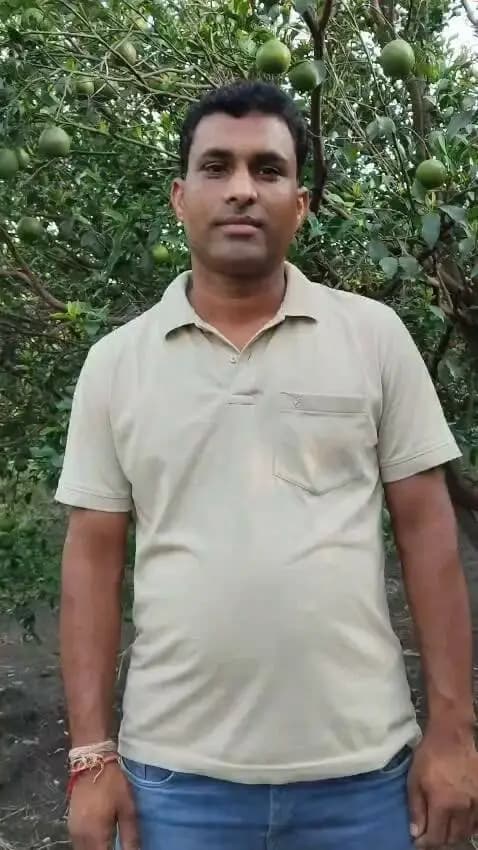 एमआईडीएच योजना से संतरे की खेती ने बदली किसान गोविंद पाटीदार की आय
2 हेक्टेयर में संतरे का बगीचा स्थापित कर वार्षिक आय 1.5 लाख से बढ़कर 8 से 10 लाख रुपये हुई
CM Madhya Pradesh
Dr Mohan Yadav
Department of Agriculture, Madhya Pradesh