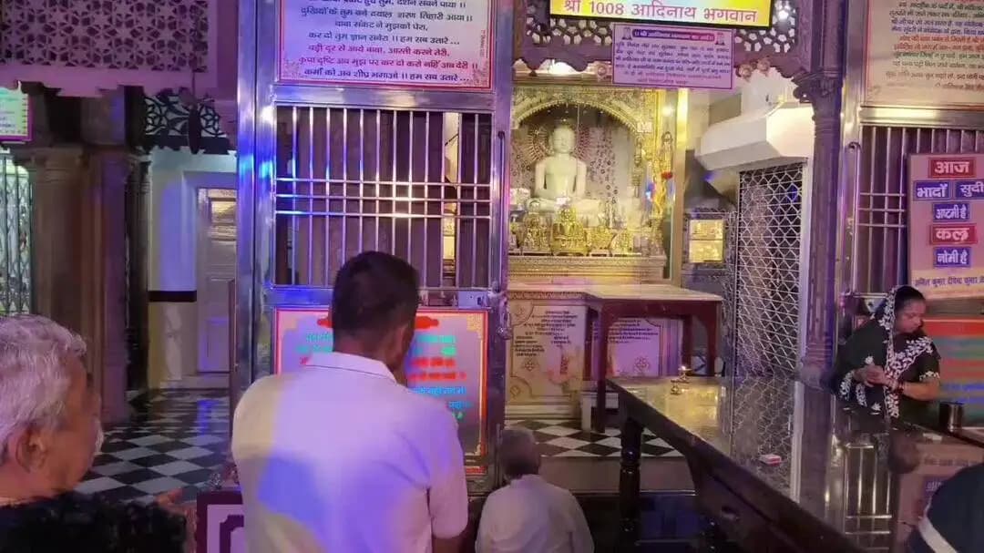 📰 धौलपुर में दशलक्षण महापर्व के चौथे दिन मनाया गया उत्तम शौच धर्म, शाम को किया गया धार्मिक प्रतियोगिता का आयोजन
मन की