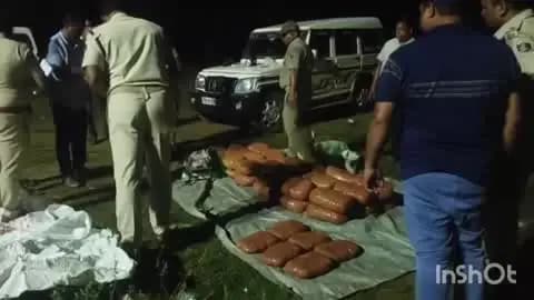 କଟକ ସଦର: ବୈଦେଶ୍ୱର ଥାନା ଅଧୀନରେ ବୋଲେରୋ ଗାଡ଼ିରେ ୭୦ କେଜି ଗଞ୍ଜେଇ ଜବତ ସହ ୩ ଜଣଙ୍କୁ ଗିରଫ କରି କୋର୍ଟ ଚାଲାଣ କରିଛି ପୋଲିସ