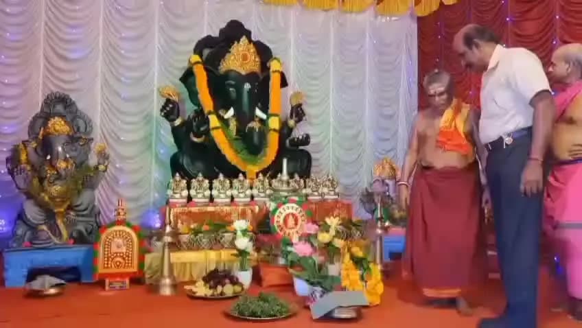 കണയന്നൂർ: ഗണേശോത്സവ ട്രസ്റ്റിന് നേതൃത്വത്തിൽ വൈപ്പിൻ ഗണേശോത്സവത്തിന് തുടക്കമായി