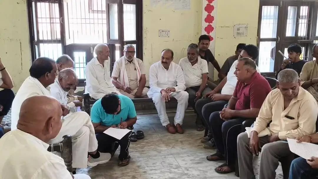 रोहतक: रोहतक के पहरावर में डॉग शेल्टर स्थापना को लेकर पंचायत और ग्रामीणों का विरोध