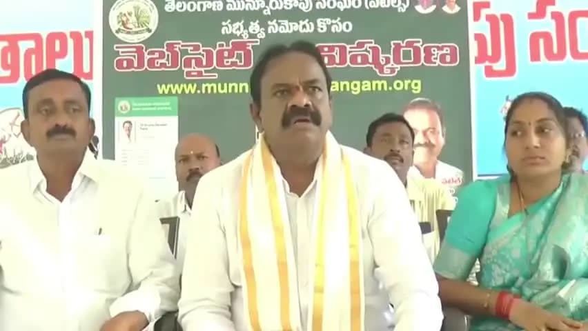 అదిలాబాద్ అర్బన్: మున్నూరు కాపులు వెనుకబాటుకు గురవుతున్నారు:మున్నూరు కాపు సంఘం అధ్యక్షుడు కొండ దేవయ్య