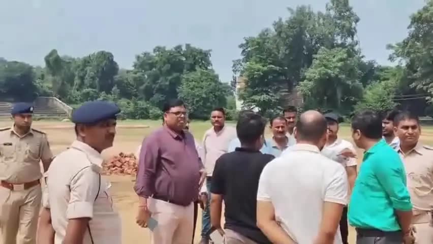 जगदीशपुर: मुख्यमंत्री के कार्यक्रम को लेकर डीडीसी ने खेल मैदान का किया निरीक्षण, 23 सितंबर को जगदीशपुर पहुंचेंगे