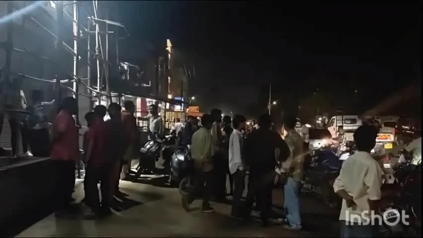 जगदलपुर: बस स्टैंड में दो गुटों के बीच खूनी संघर्ष, चाकूबाजी में एक युवक की मौके पर मौत, इलाके में फैली सनसनी