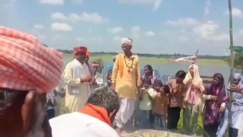 आनंदपुरी: डोकर धाम और गोविंद गुरु धूणी पर नई फसल के भुट्टों का हवन-पूजन