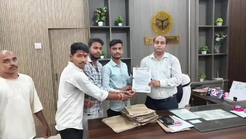 नौतनवा: नौतनवा में खुले में मूर्ति निर्माण पर रोक लगाने की मांग