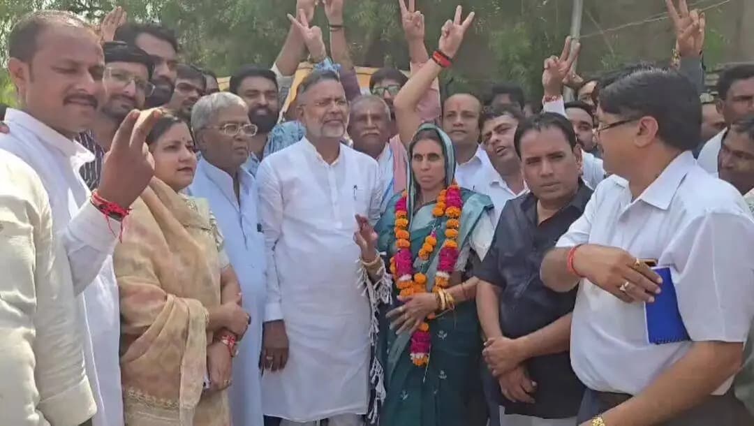 पीपलदा: इटावा में भाजपा का बोर्ड बनने के बाद कांग्रेस कार्यकर्ताओं में मायूसी, ऊर्जा मंत्री हीरालाल नागर ने बताया जनता की जीत