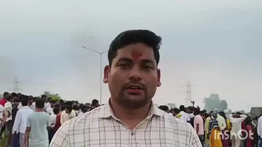 बारुन: मुंशी बिगहा के समीप सड़क दुर्घटना में युवक की मौत के बाद एनएच-19 पर ग्रामीणों ने किया हंगामा