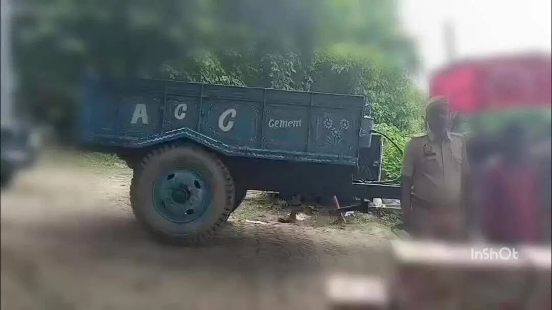 बलिया: बसरिकापुर अंडरपास के पास ट्रैक्टर-ट्राली से 600 लीटर अवैध शराब बरामद, 19 वर्षीय युवक को किया गिरफ्तार