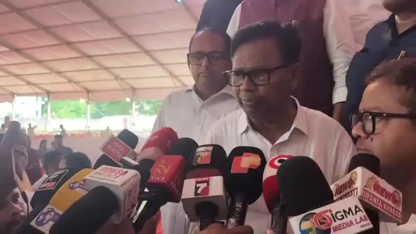 ରାୟଗଡା: ରାୟଗଡ଼ାରେ ଇଣ୍ଡିଆ ମେଣ୍ଟ ପ୍ରତିକ୍ରିୟା ରଖିଲେ ପିସିସି ସଭାପତି ଭକ୍ତ ଚରଣ ଦାସ