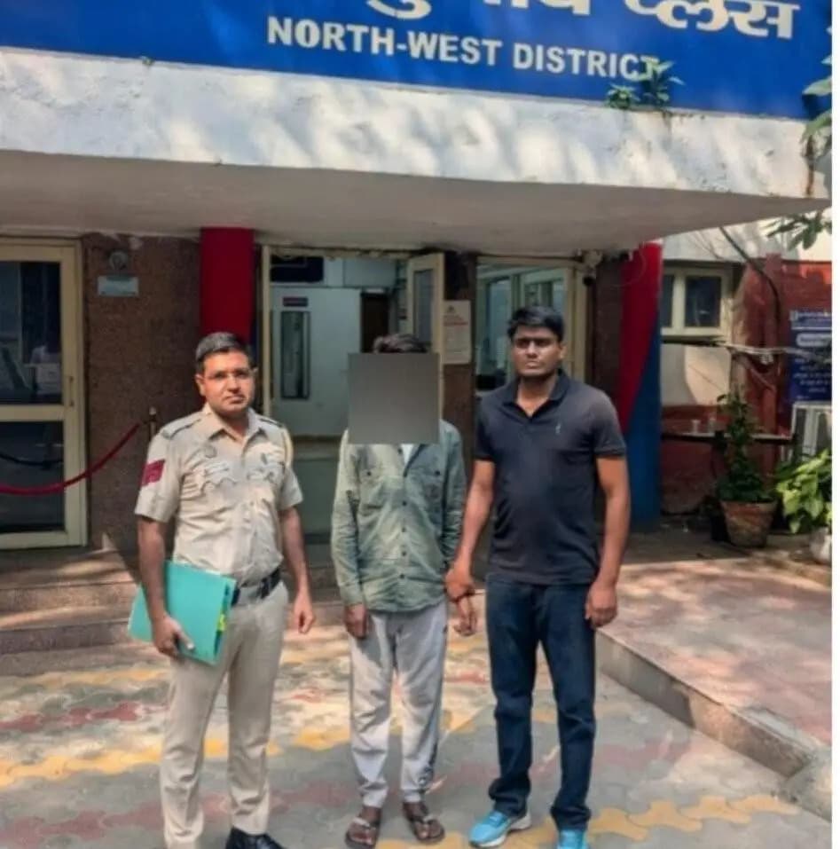 रोहिणी: उत्तर-पश्चिम जिला पुलिस ने 4 बदमाशों को सलाखों के पीछे किया