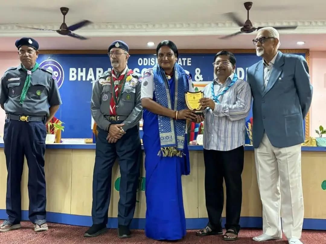 ମହାକାଳପଡା: ଭାରତ ସ୍କାଉଟ୍ସର ପୁରସ୍କାର ପ୍ରଦାନ ଉତ୍ସବରେ ଅତନୁ ସବ୍ୟସାଚୀଙ୍କ ସମ୍ମାନ