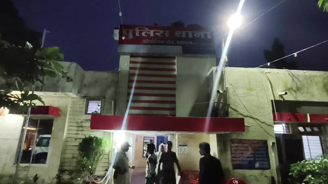 रतलाम नगर: रतलाम में लगातार चोरी के आरोप में 1 आरोपी गिरफ्तार, 1 किलो 300 ग्राम चांदी और नकदी जब्त