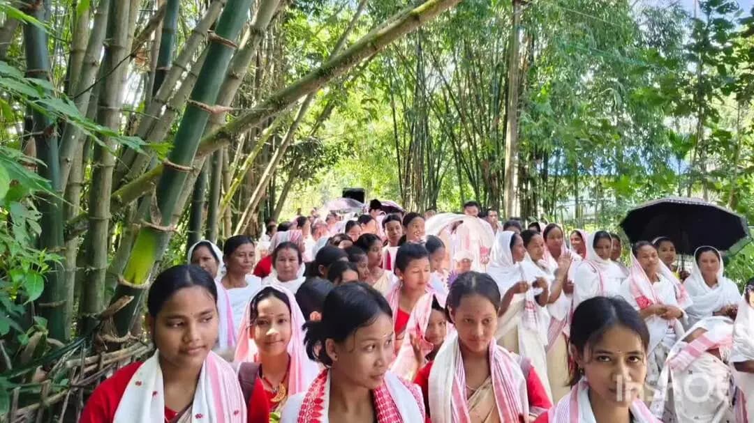ধেমাজি: বুঢ়াকুৰি গাঁৱত মহাপুৰুষ শ্ৰীমন্ত শঙ্কৰদেৱ গুৰুজনা জন্ম জয়ন্তী উদযাপন