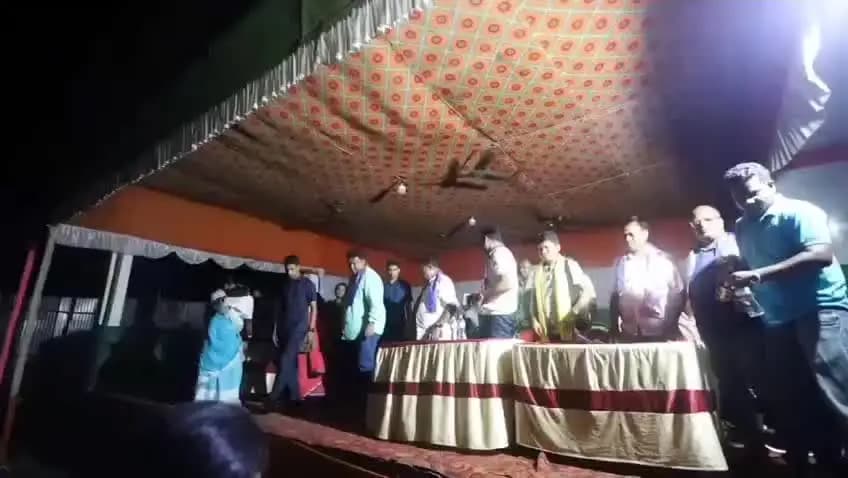 আলিপুরদুয়ার ২: নিউ ল্যান্ডস চা বাগানে করম পূজা নিয়ে বৈঠক বনমন্ত্রীর