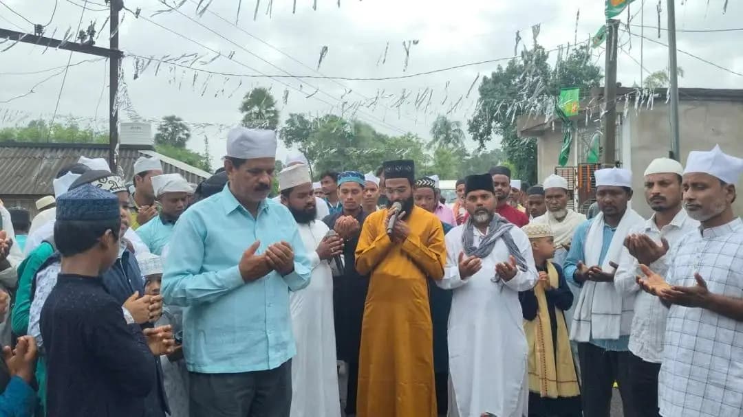ବାଲେଶ୍ବର ସଦର: ଲଛମନ୍ଖୁଣ୍ଟାରୁ ଭଦ୍ରକ ସରକାର ବାବା ଙ୍କ ଉର୍ସ ପାଇଁ 130 କିମି ପଦଯାତ୍ରାରେ 35 ଶ୍ରଦ୍ଧାଳୁ
