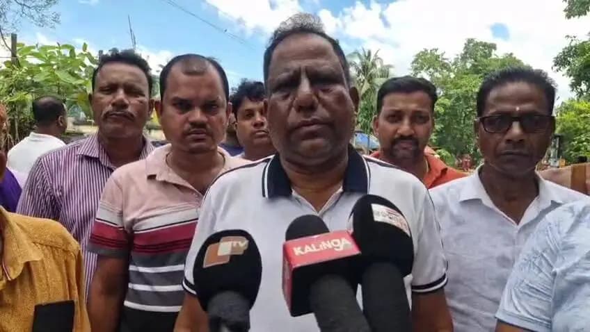 ଜଳେଶ୍ବର: Jaleswar Bad Bazar-ର ଛକ ଯାଏ ରାସ୍ତା ନେଇ ବରିଷ୍ଠ BJP ନେତାଙ୍କ ପ୍ରତିକ୍ରିୟା