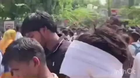 भितरवार: मारपीट के बाद थाने के सामने जाम, पुलिस पर धाराएं बढ़ाने के लिए दबाव बनाने का आरोप