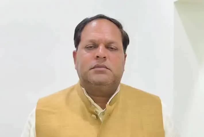 रुद्रपुर: किच्छा में हुए हंगामे के बाद मेयर विकास शर्मा ने विधायक तिलक राज बेहड़ पर उठाए सवाल, पूछा- बेहड़ क्यों गए स्ट्रांग रूम