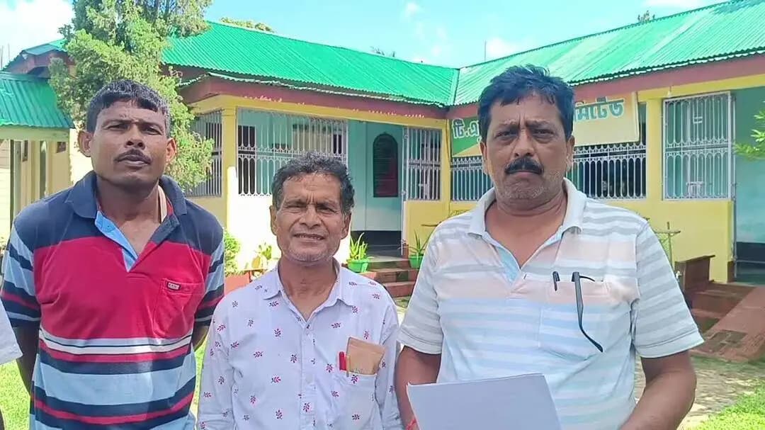 সাব্রুম: ত্রিপুরা রাবার শ্রমিক ইউনিয়ন সাব্রুম মহকুমা কমিটির উদ্যোগে সাব্রুমে টিএফডিপিসি সাব্রুম ডিভিশনে ডেপুটেশন প্রদান করেন