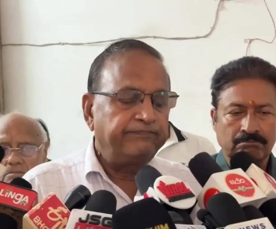ଝାରସୁଗୁଡା: ୟୁପିଆଇ ଉପରେ MDR ଲାଗୁ ପ୍ରସ୍ତାବ ପ୍ରତ୍ୟାହାର ଦାବି, ଝାରସୁଗୁଡ଼ାରୁ କେନ୍ଦ୍ର ସରକାରଙ୍କୁ ସ୍ମାରକପତ୍ର