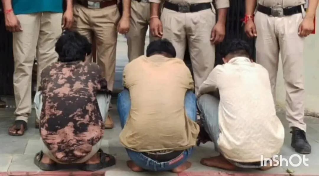 गुना: डोगरी गांव में किसान के घर से चांदी के जेवर चोरी करने वाले 3 आरोपी गिरफ्तार, ₹2 लाख के जेवर बरामद
