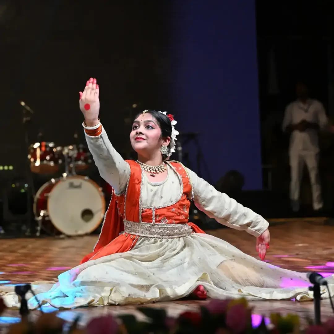 चक्रधर समारोह में नन्हीं नृत्यांगना आशिका सिंघल ने बिखेरा कथक का रंग
#41ChakradharSamaroh #ChakradharSamaroh2026 #raigarh