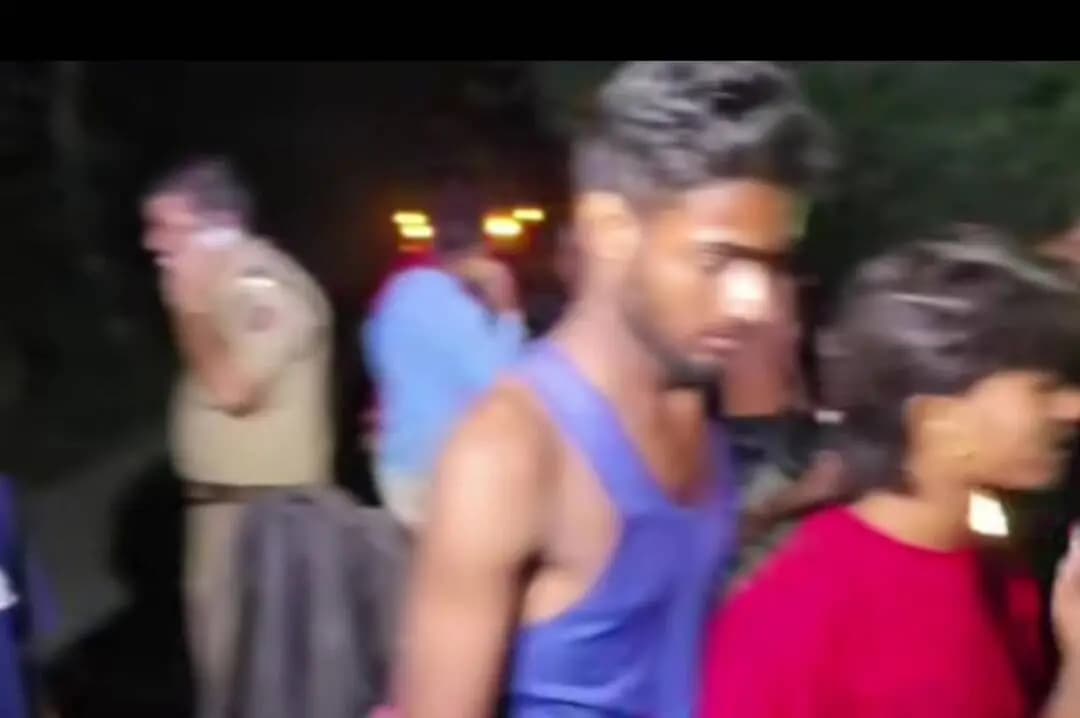 करनाल: करनाल के पिंगली गांव के निकट तेज रफ्तार गाड़ी से 2 गंभीर घायल