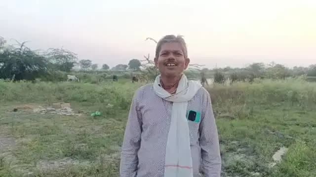 #सेवा_की_कहानी
श्योपुर विकाखण्ड के ग्राम कनापुर के श्री रामस्वरूप बताते है प्रधानमंत्री किसान सम्मान निधि में उन्हें लाभ प्राप्त हो रहा है
-
Chief Minister, MP
Jansampark Madhya Pradesh
#JansamparkMP
#sheopur